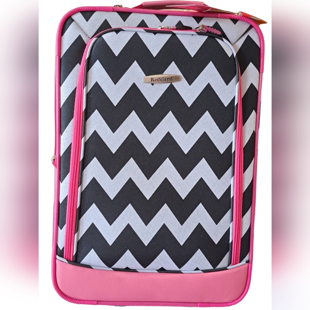 Rockland deluxe 2-piece expandable luggage set